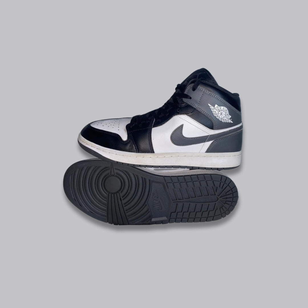 Nike Air Jordan 1 Mid