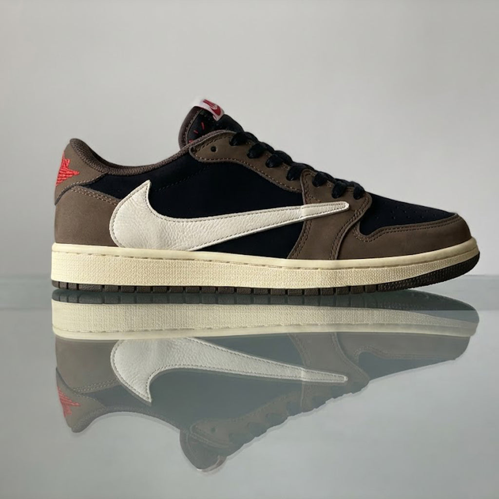 Air Jordan 1 Low Travis Scot X Fragment