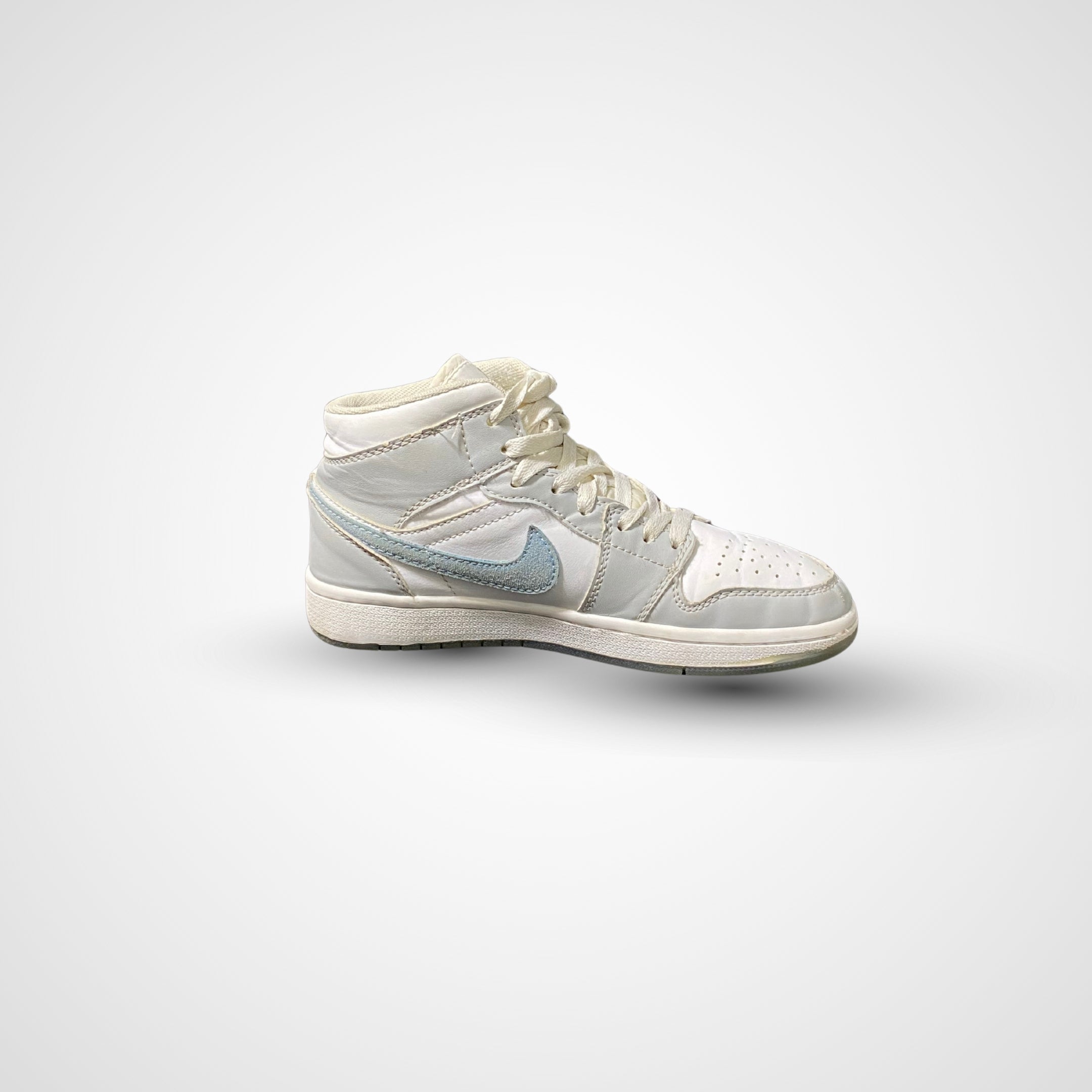 Nike Air Jordan 1 Mid