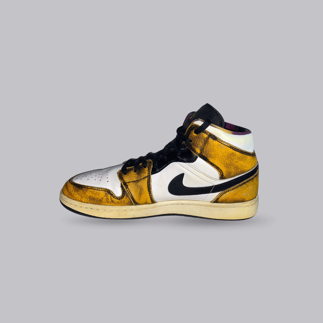 Nike Air Jordan 1 Mid SE "Wear-Away - Taxi"