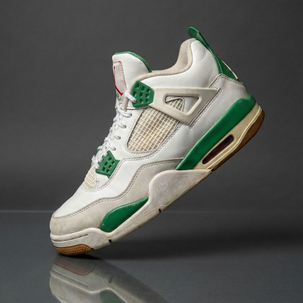 Nike SB x Air Jordan 4