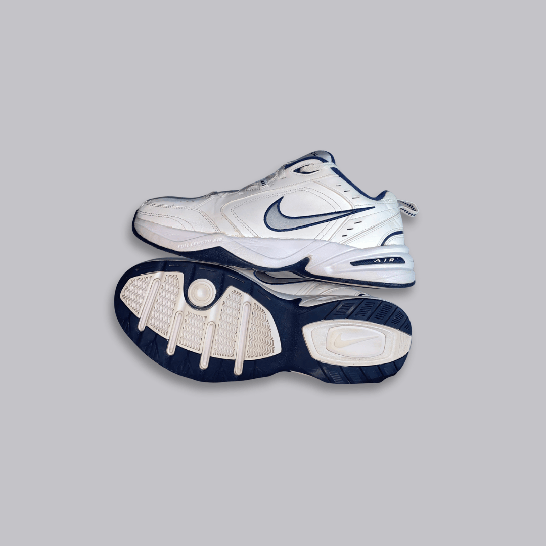 Nike Air Monarch IV