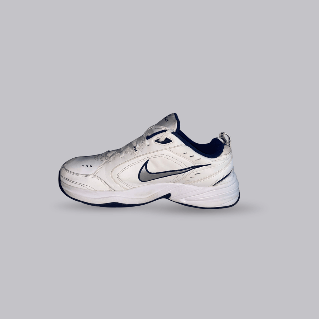 Nike Air Monarch IV