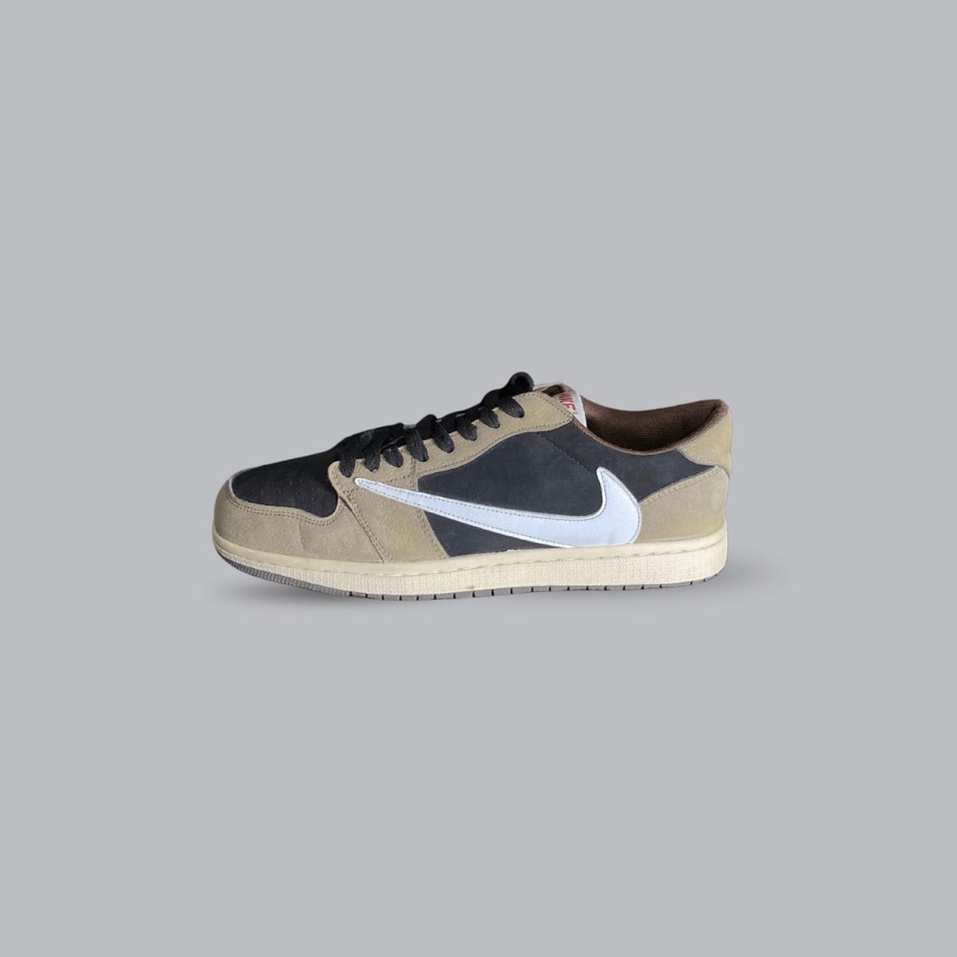 Air Jordan 1 Low Travis Scot X Fragment